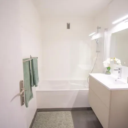 Bright 1bedroom Apartment, Steps To Juan Les Pins Apartment Antibes