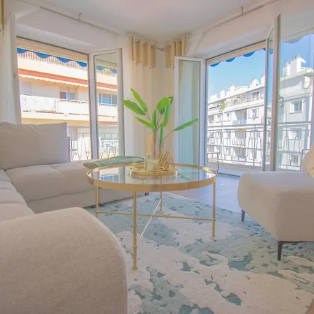 Bright 1bedroom Apartment, Steps To Juan Les Pins Апартаменты Антиб
