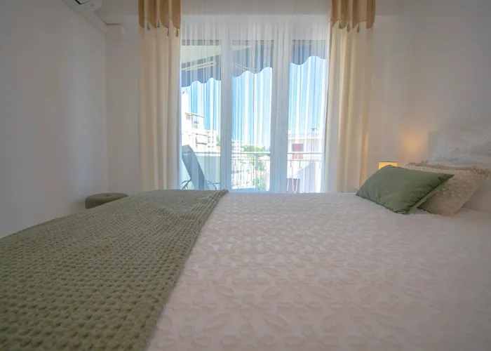 Bright 1bedroom Apartment, Steps To Juan Les Pins Apartment Antibes